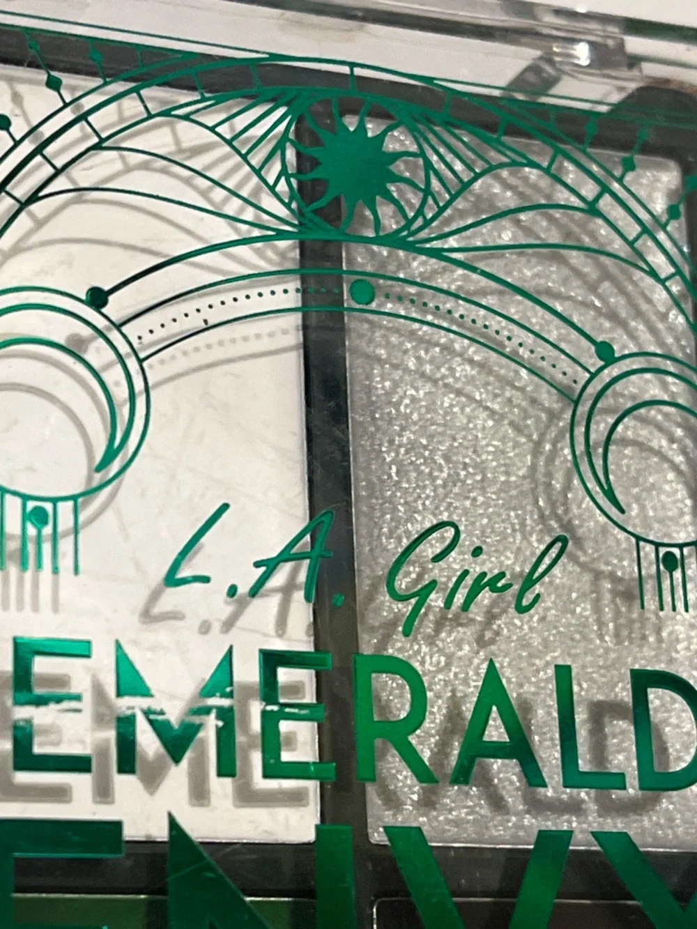 L.A. Girl Emerald Envy Face Palette- NEW